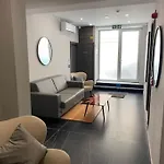 Lejlighed Lovely Modern Large Spacious With 7br & Wifi By 360 Estates *