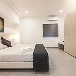 Lovely Modern Large Spacious With 7br & Wifi By 360 Estates * Msida