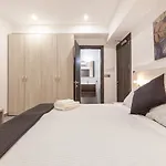 Lovely Modern Large Spacious With 7br & Wifi By 360 Estates *