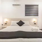 Lovely Modern Large Spacious With 7br & Wifi By 360 Estates Msida