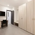 Lovely Modern Large Spacious With 7br & Wifi By 360 Estates * Msida