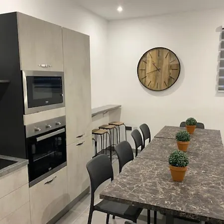 Lovely Modern Large Spacious With 7br & Wifi By 360 Estates Apartamento *