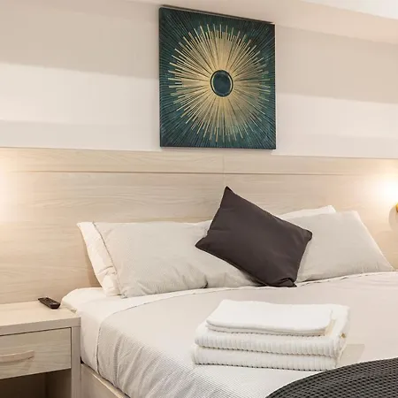 Lovely Modern Large Spacious With 7br & Wifi By 360 Estates Апартаменты Мсида