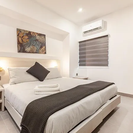 Lovely Modern Large Spacious With 7br & Wifi By 360 Estates * Msida