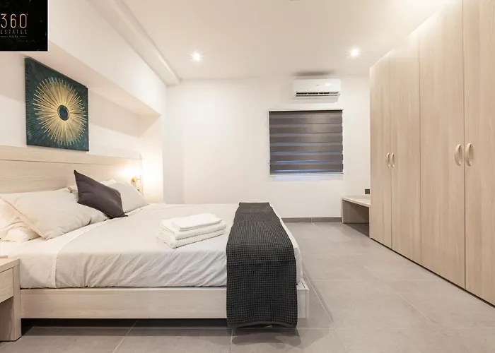 Lovely Modern Large Spacious With 7br & Wifi By 360 Estates * Msida