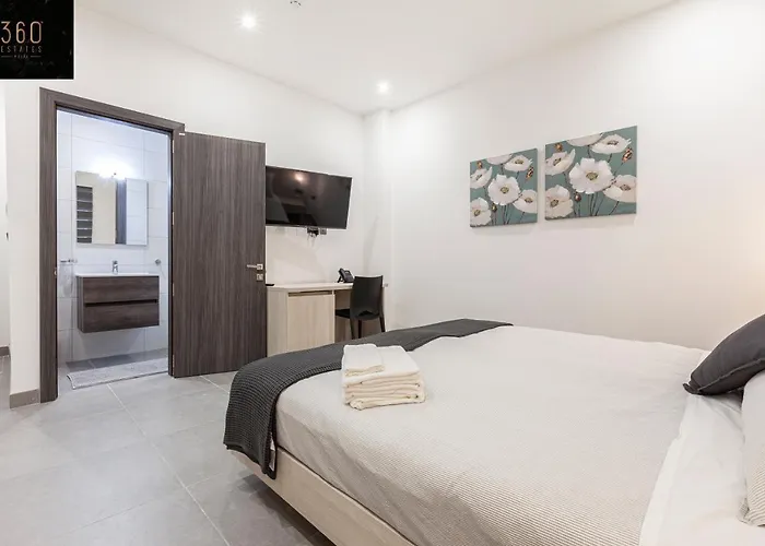 Lovely Modern Large Spacious With 7br & Wifi By 360 Estates 公寓 *