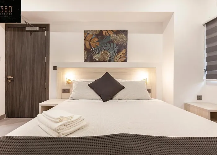 Lovely Modern Large Spacious With 7br & Wifi By 360 Estates * 姆西达